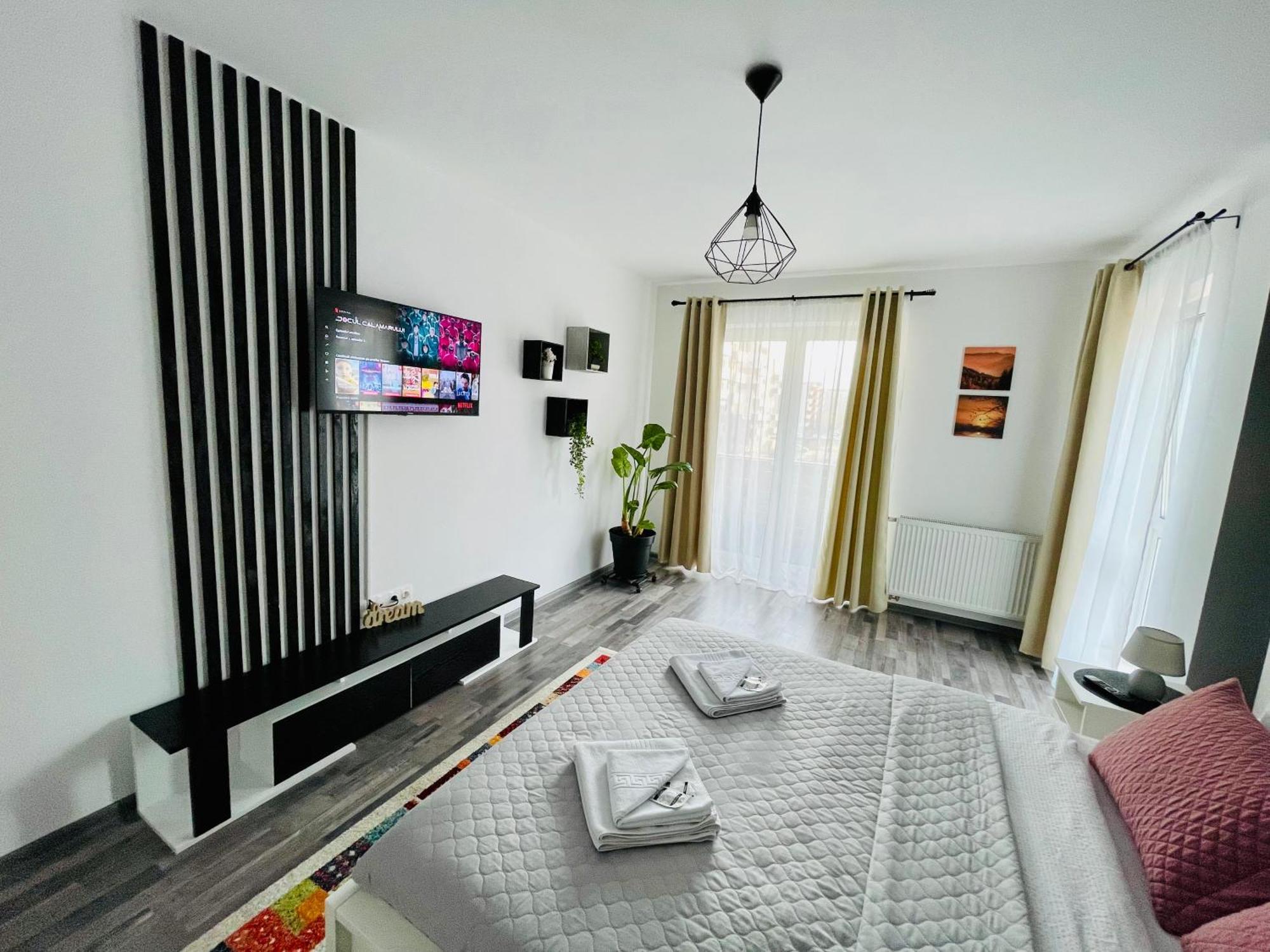 Montsee Brasov Appartement Buitenkant foto